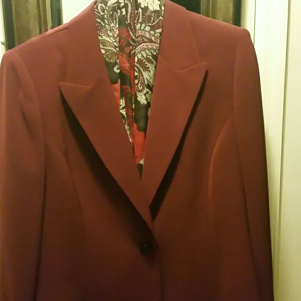 Beautiful rust colored suit with pants and scarf